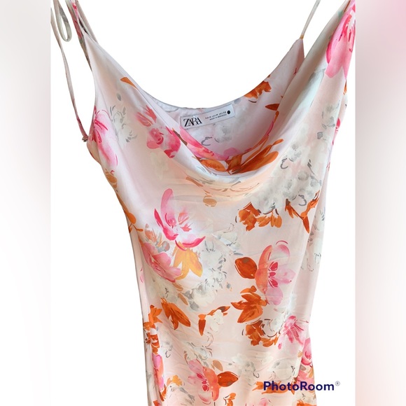 Silky Floral Zara Dress - Picture 3 of 5